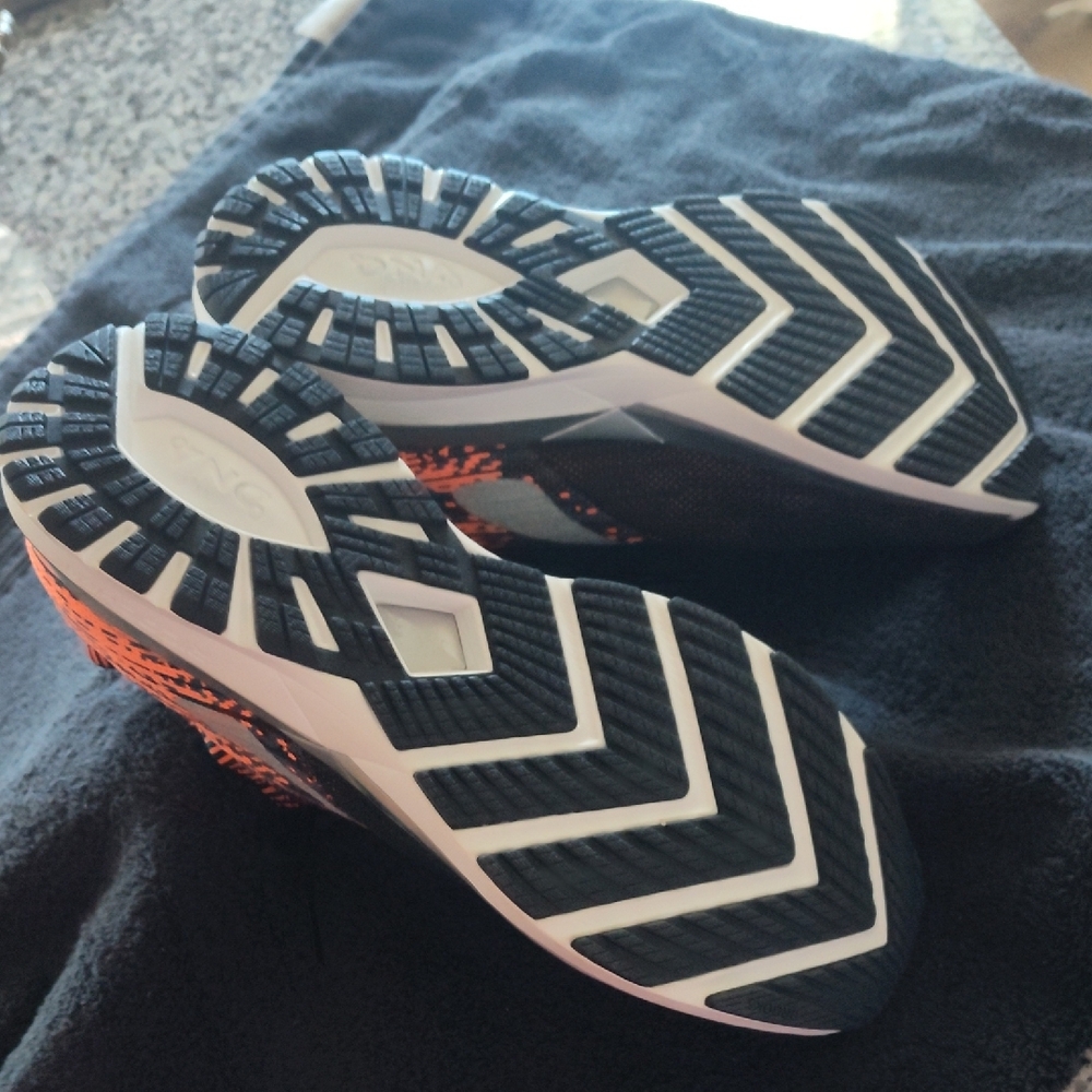 Men's Athletic Shoes Brooks Ricochet Black and Orange Athletic Shoes - Picture 3 of 5